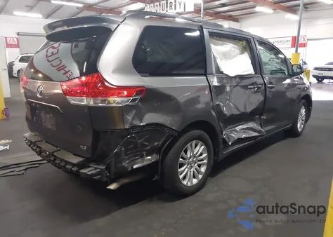 2014 Toyota Sienna Xle V6 8 Passenger from USA, damaged, VIN 5TDYK3DC5ES469401